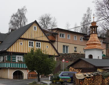 Stará kovárna se zvoničkou v Hořejším Vrchlabí